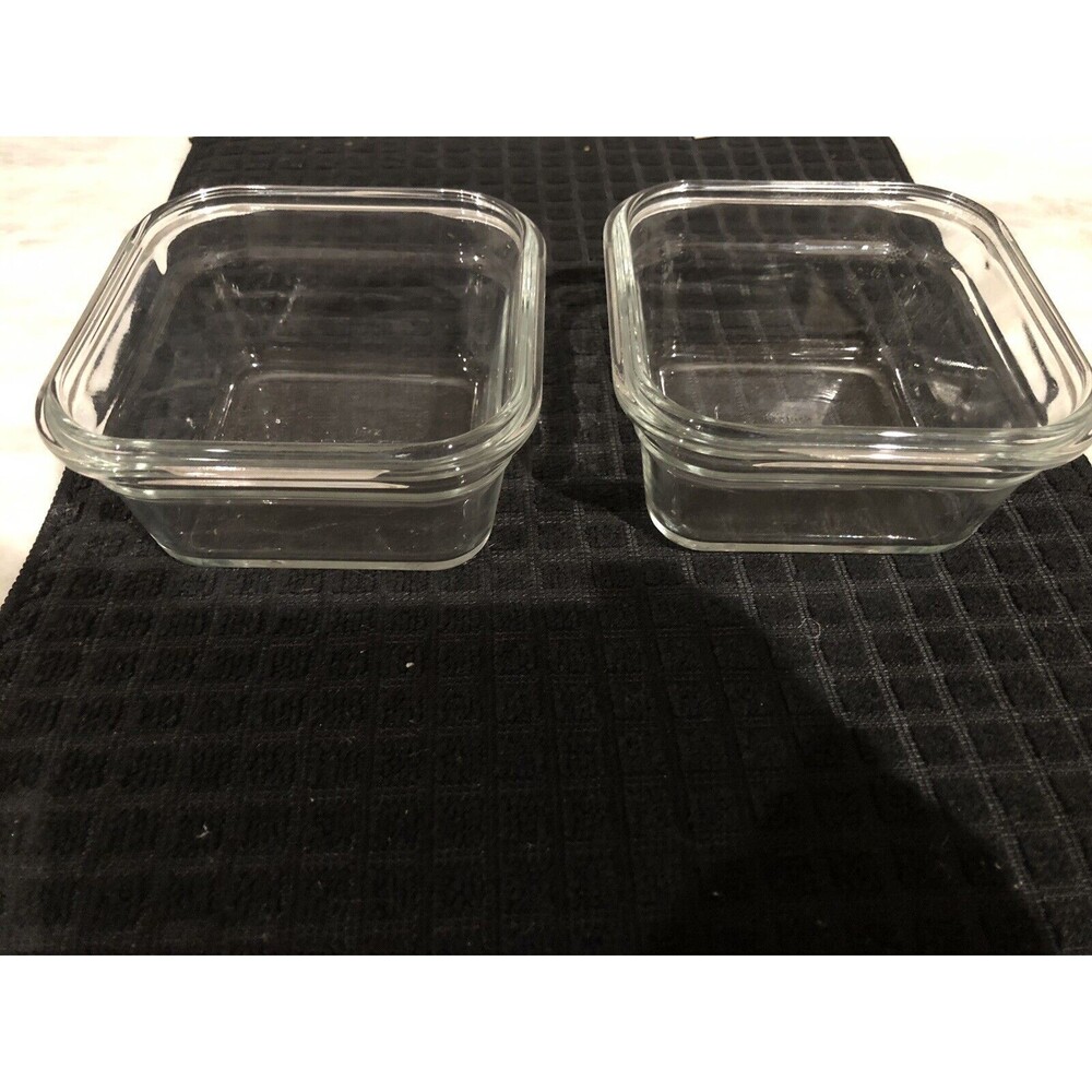 2 Glasslock 4x4 Food Storage Refrigerator Oven Safe Dish 12B made in Korea